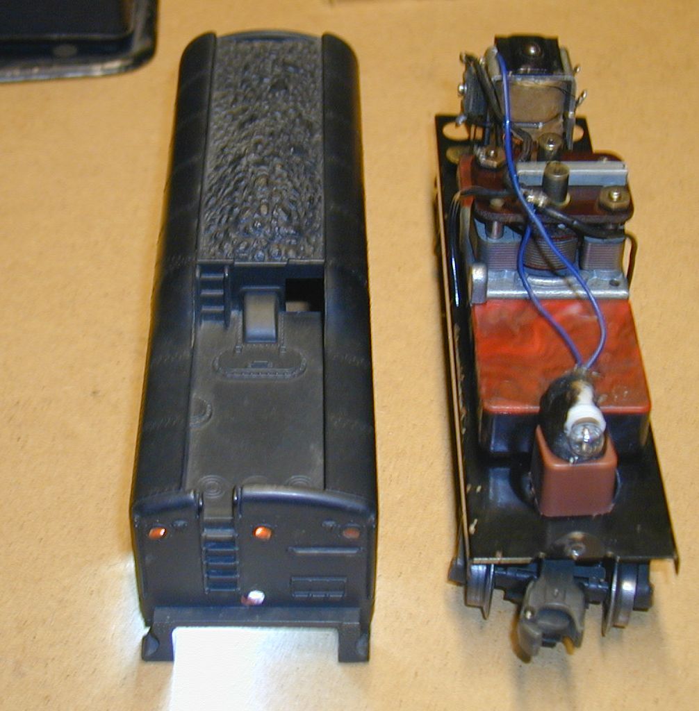 Lionel Pennsylvania 2046W50 Tender Classic Toy Trains Magazine